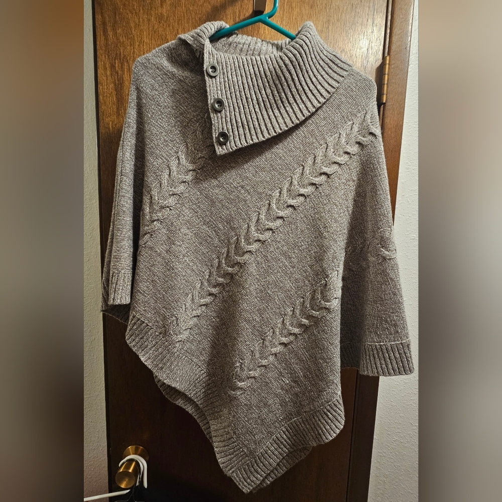 Karen Scott Heather Gray Cable Knit Poncho